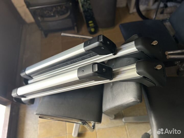 Фиксатор для лыж и сноубордов + багажник на крышу