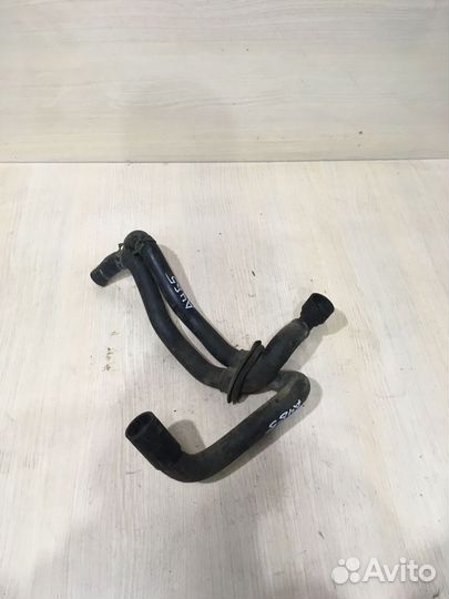 Патрубок отопителя Ауди А4 Б5 VAG 8D0819373N