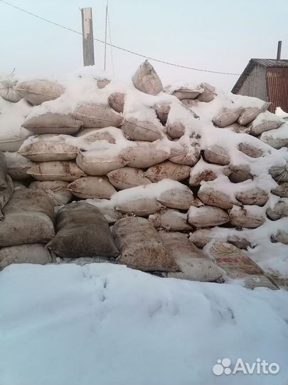 Навоз в мешках