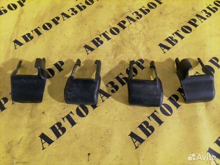 Накладка переднего сиденья Toyota Rav4 40