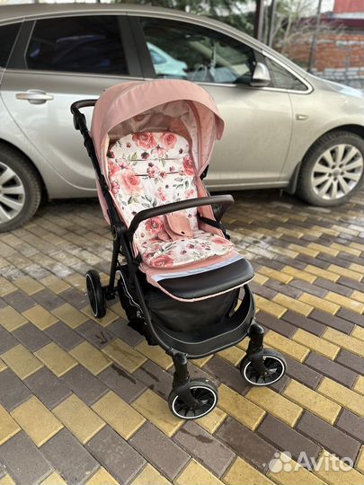 Коляска детская прогулочная