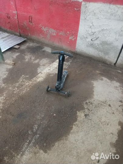 Самокат детский трехколесный бу