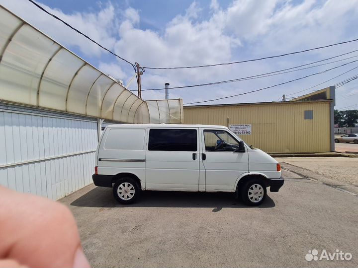 Volkswagen Transporter 2.4 МТ, 1995, 50 000 км