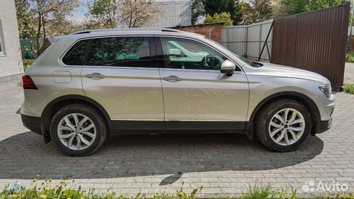 Volkswagen Tiguan 2.0 AMT, 2018, 79 000 км