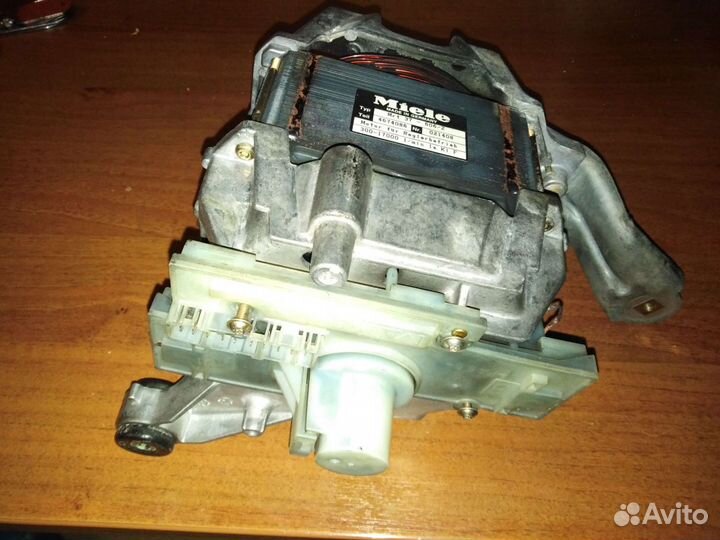 Двигатель стиральной машины мили