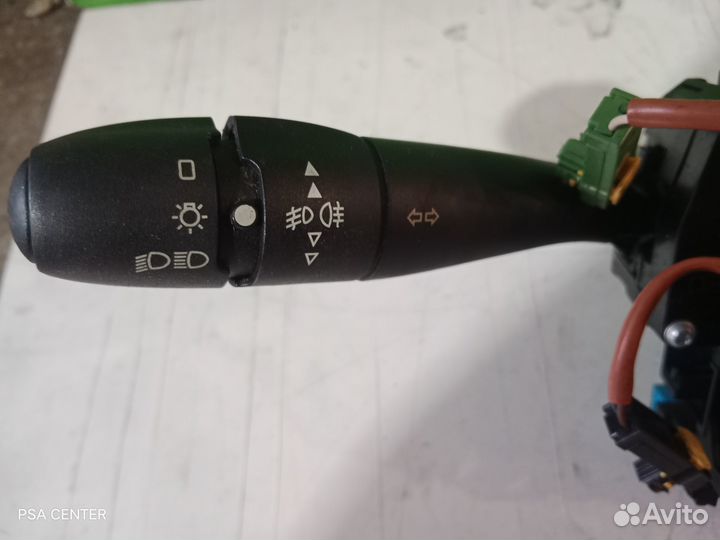 Блок подрулевых переключателей Peugeot/Citroen