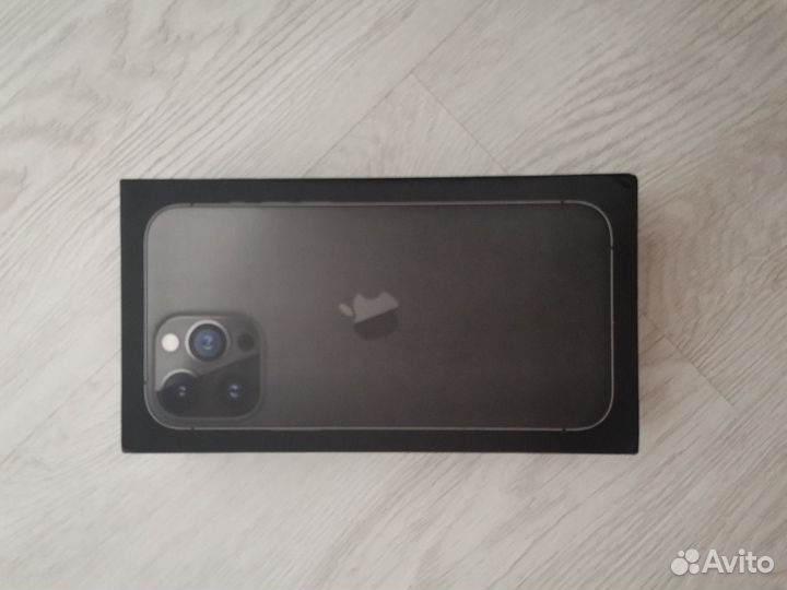 Коробка от iPhone 13 pro max