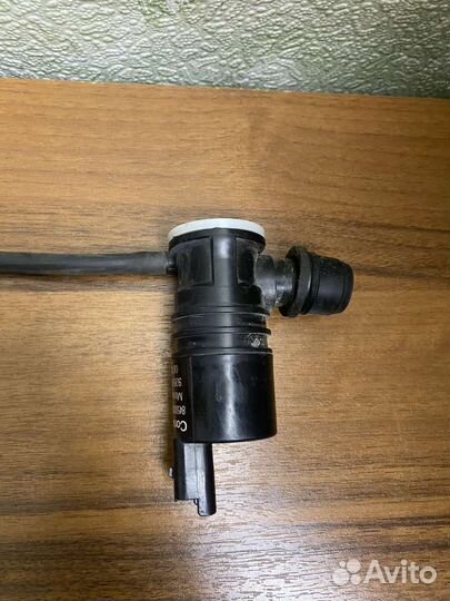 Насос стеклоомывателя Лада Веста