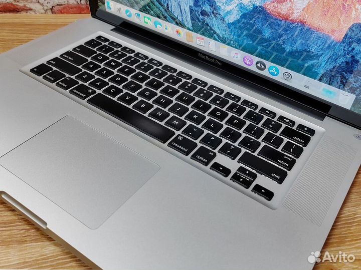 MacBook Нов. Акб SSD256 с дискретной видео Игровой