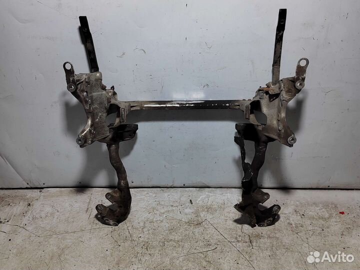 Подрамник передний Audi Q5 (8R) (2008–2012)