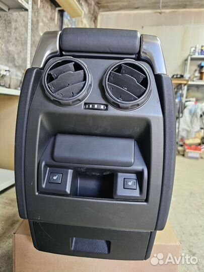 Центральная консоль Rover Sport l320