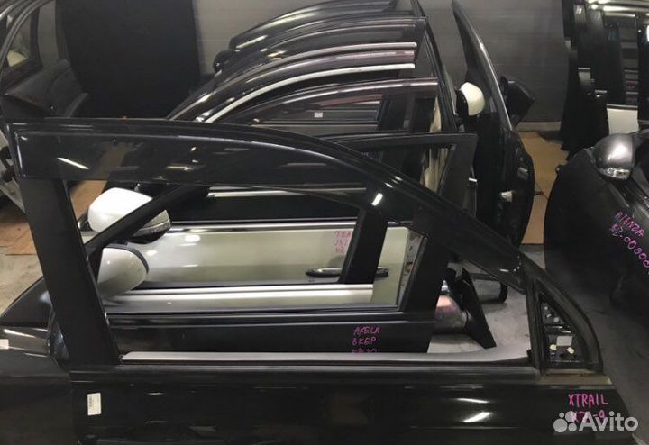 Дверь передняя правая Nissan X-Trail t31