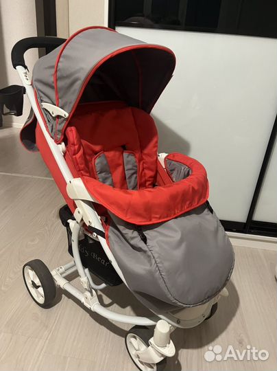 Коляска прогулочная