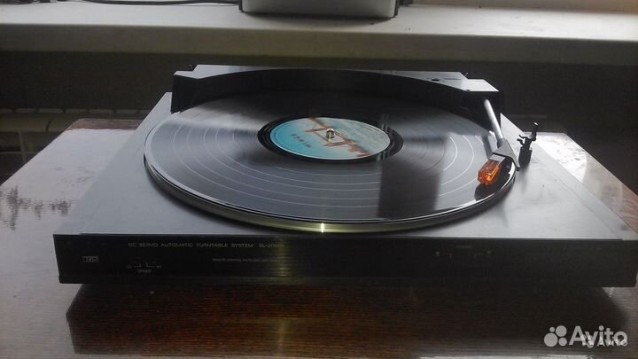 Проигрыватель винила technics sl-J110R