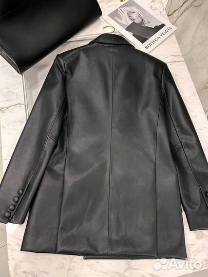 Пиджак bottega женский