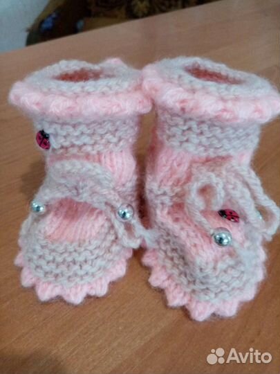 Вязаные пинетки