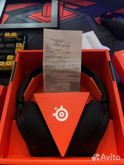 Игровые наушники steelseries arctis nova 1