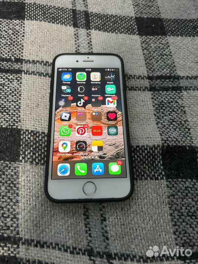 iPhone 6S, 64 ГБ
