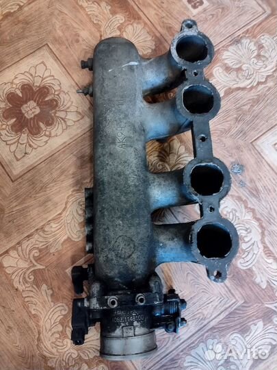 Впускной коллектор и с дроссельной заслонкой змз
