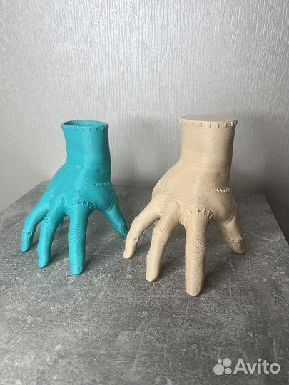 Рука Вещь wednesday Уэнсдей