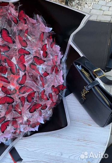 Букет из бабочек