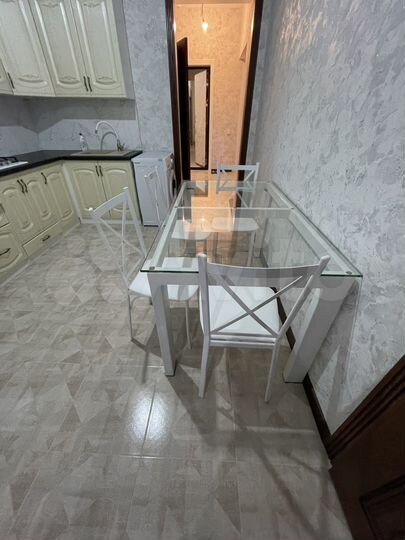 2-к. квартира, 65 м², 9/12 эт.