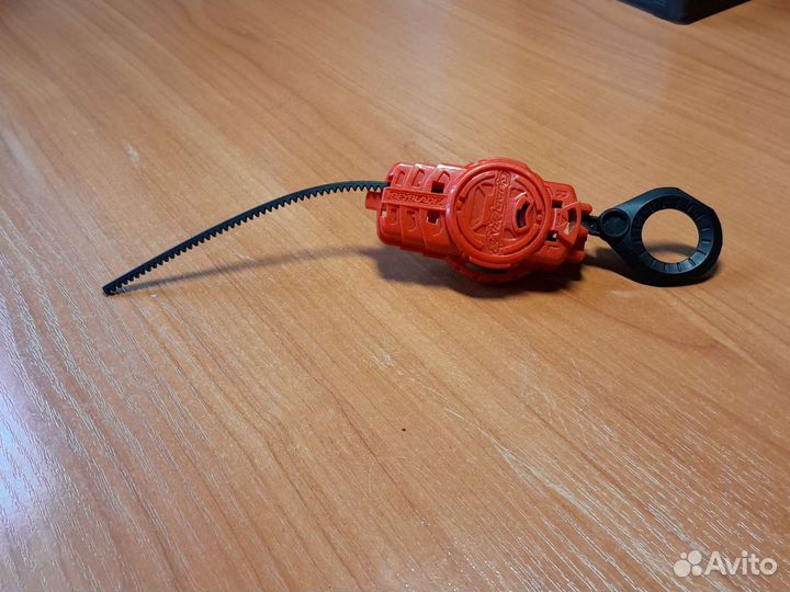 Волчок бейблейд оригинал