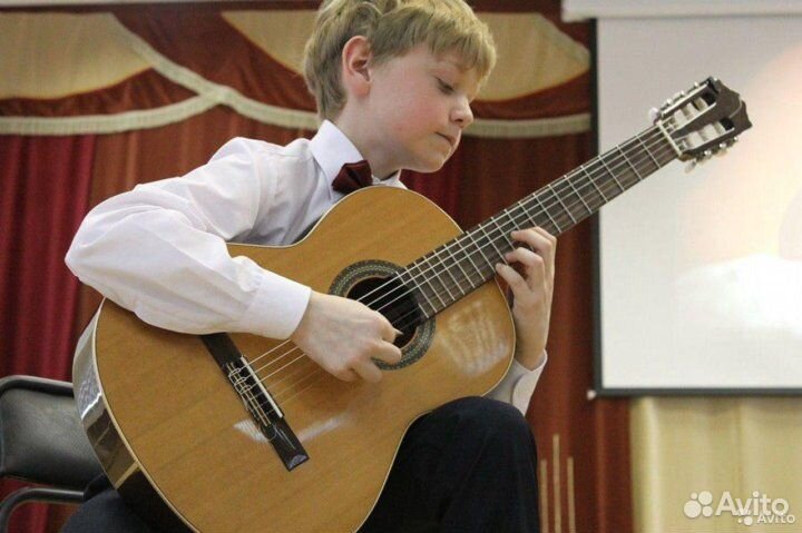 Уроки игры на гитаре