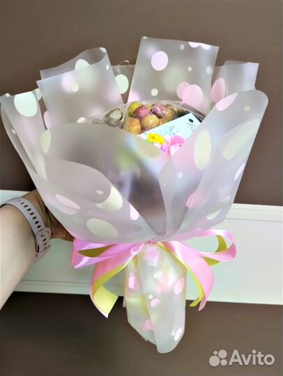 Букеты с чаем и конфетами на школьную линейку