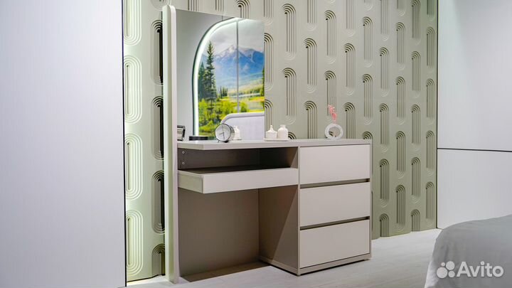 Спальный гарнитур 