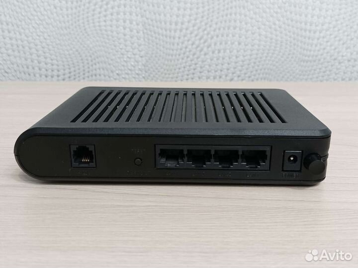 Модем + роутер Adsl Asus AAM6020bi-T4