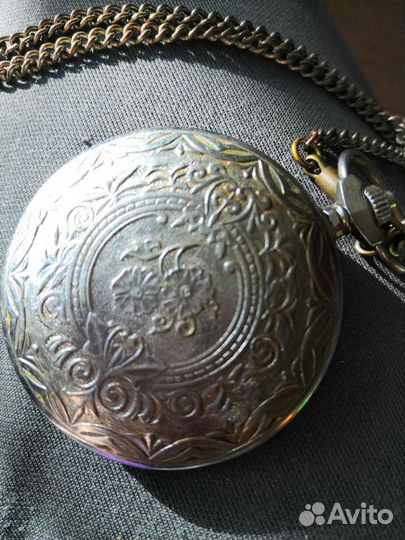 Часы Победа