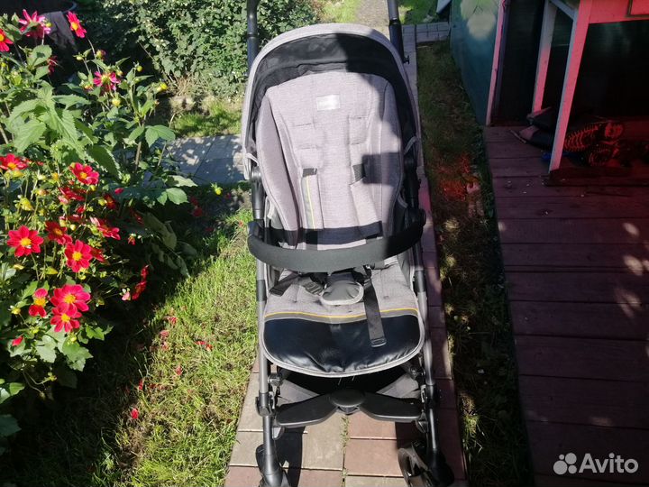 Прогулочная коляска peg perego