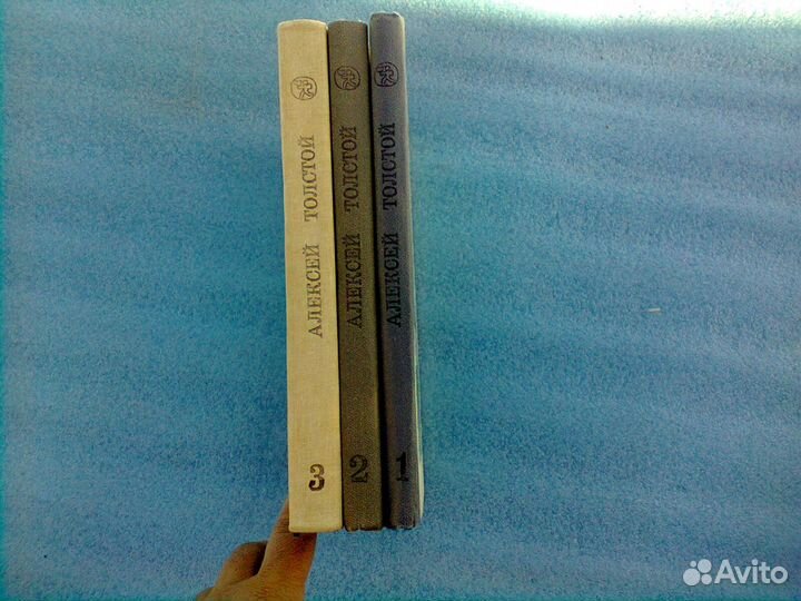 Дамский роман и др