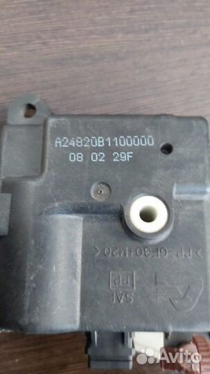 Моторчик заслонки печки Infiniti Ex35 1 поколение