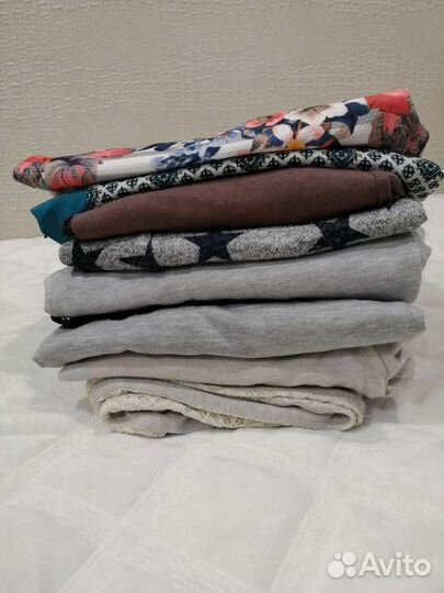 Вещи для беременных пакетом 42 р-р