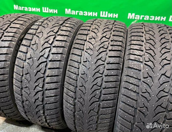 Compasal Winter Stud 255/45 R20 131T