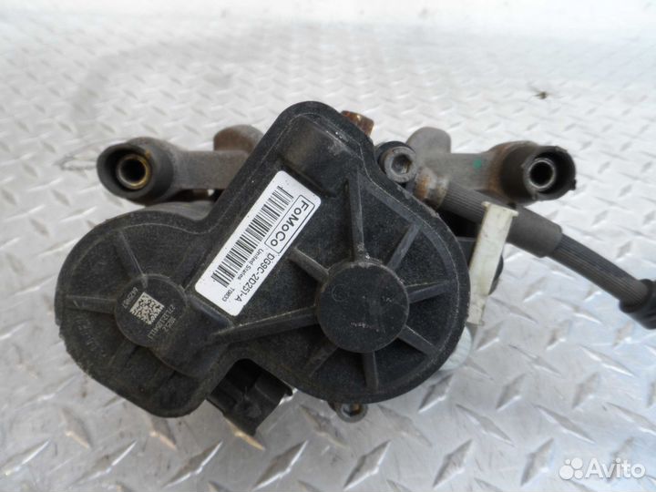 Суппорт задний левый Ford Fusion 2 USA DG9C2D251A