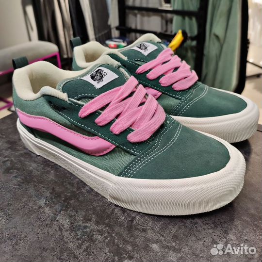 Кроссовки vans knu skool