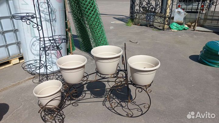 Подставка для цветов