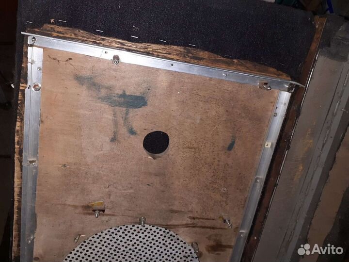 Аккустическая полка ваз 2111