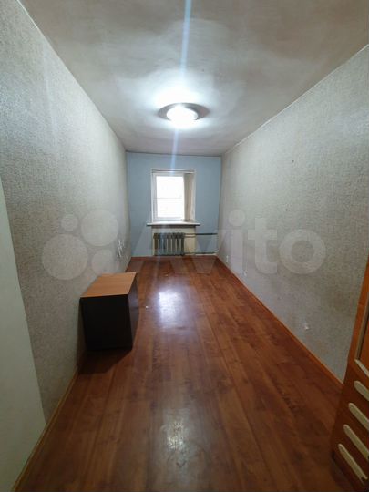 2-к. квартира, 43 м², 2/4 эт.