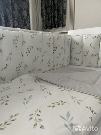 Бортики в детскую кроватку новые