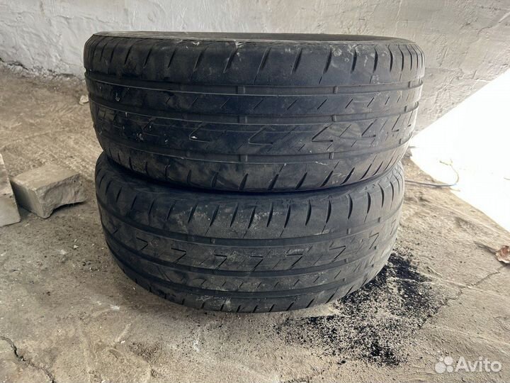 Bridgestone Ecopia EP200 215/55 R17
