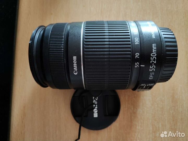 Объектив Canon EF-S 55-250mm is II