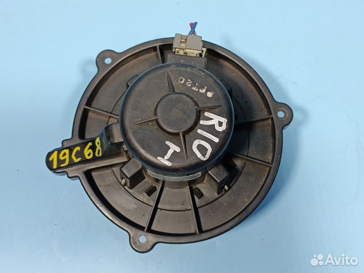 Моторчик отопителя для Kia Rio 1 2000-2005