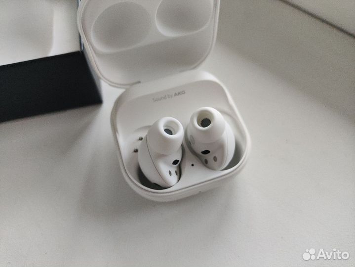 Наушники Samsung Galaxy Buds 2 PRO White Оригинал