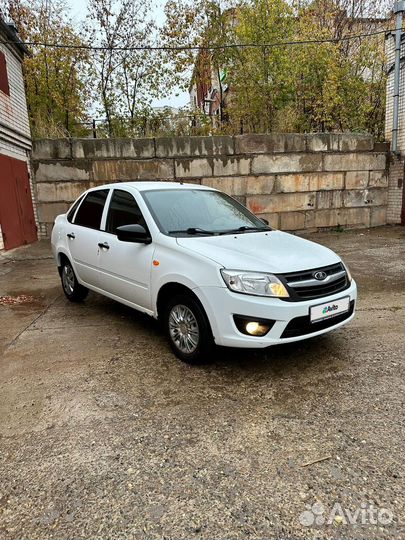 LADA Granta 1.6 МТ, 2015, 45 383 км