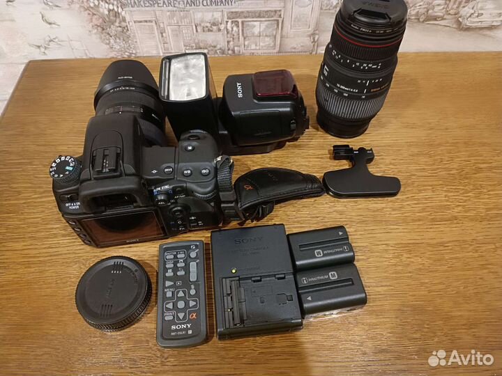 Sony A700 + аксессуары