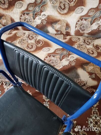 Санитарный стул, туалет на колесах